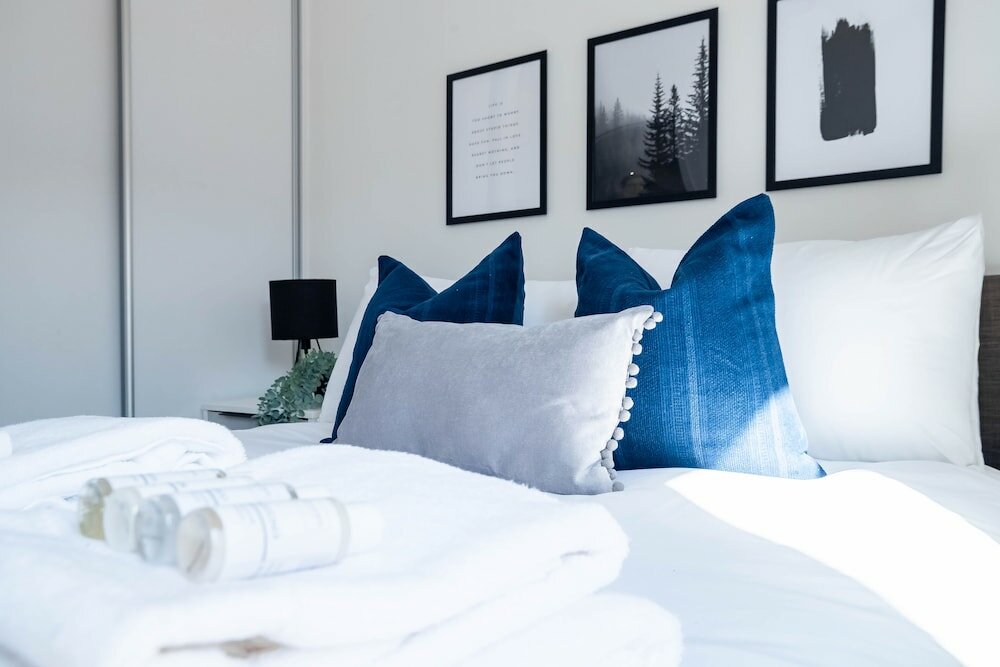 Фото The Interchange Apartment by Opulent