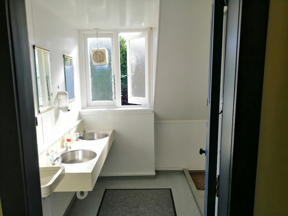 Фото Stafford Gables Hostel