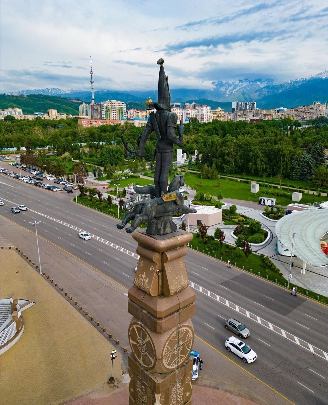 Ваннадағы жалаңаш бейне