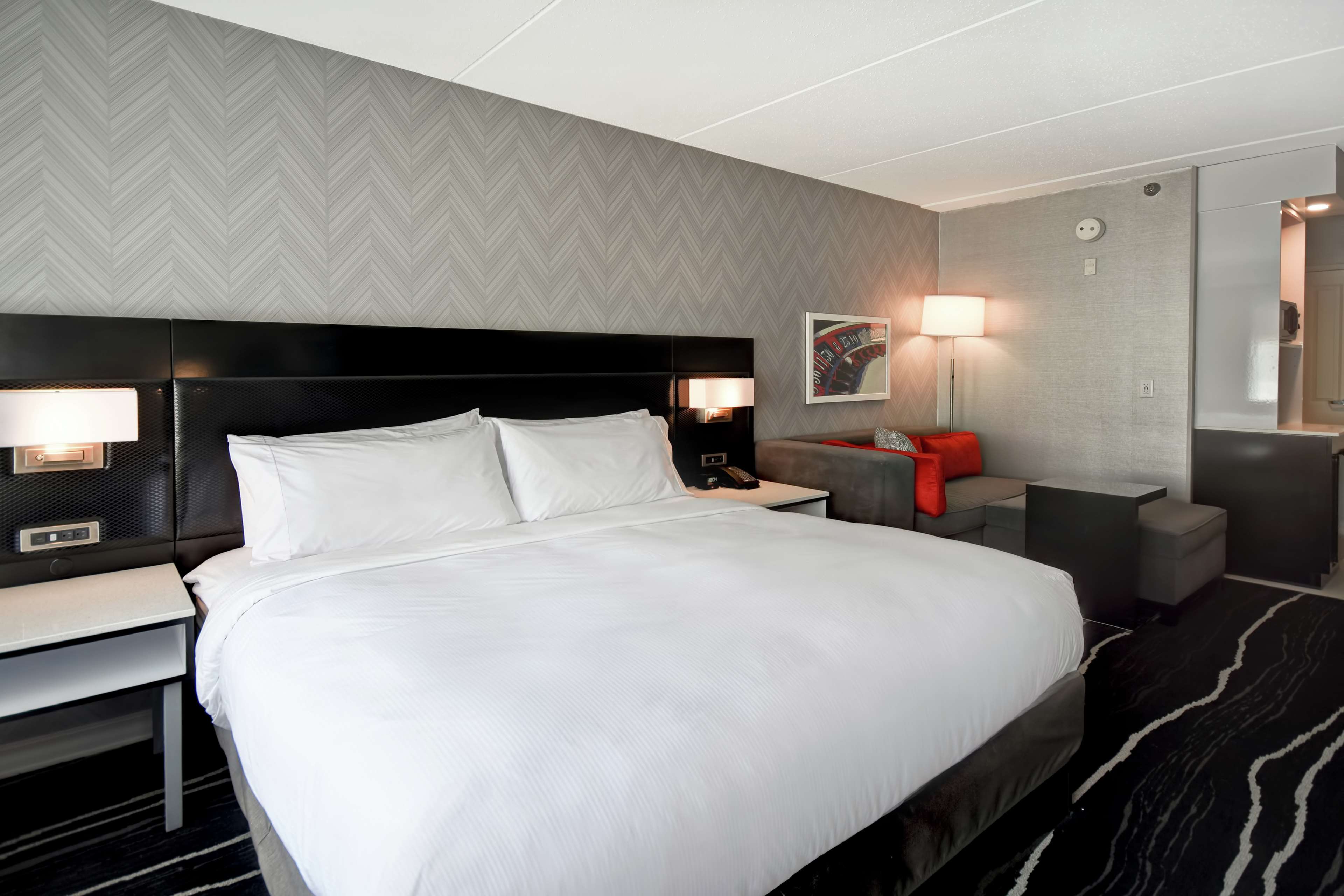 Фото DoubleTree by Hilton Deadwood at Cadillac Jack's