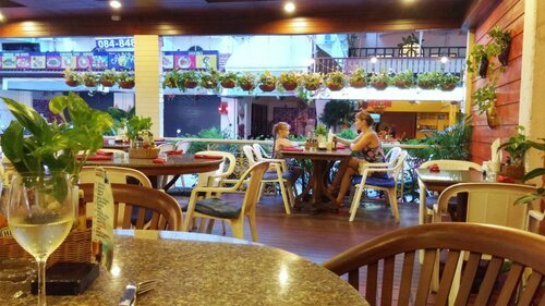 Внешний вид отеля Karon Cafe Inn в Кароне, фото 2