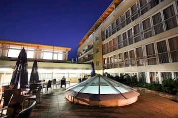 Фото SunGarden Wellness & Conference Hotel