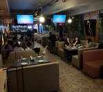 Vo Dvore (Kúıshi Dına kóshesi, 11/1), cafe
