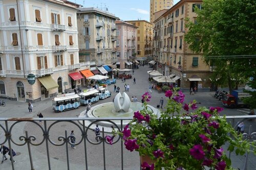 Гостиница Affittacamere La Stazione в Специи