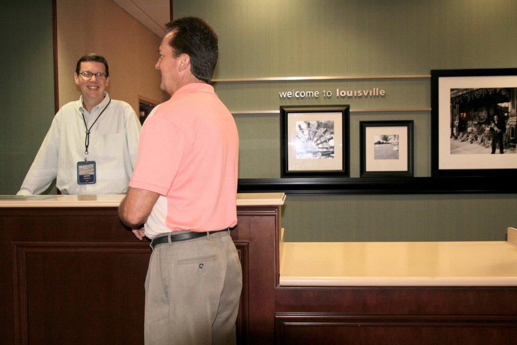 Фото Hampton Inn Louisville - Northeast