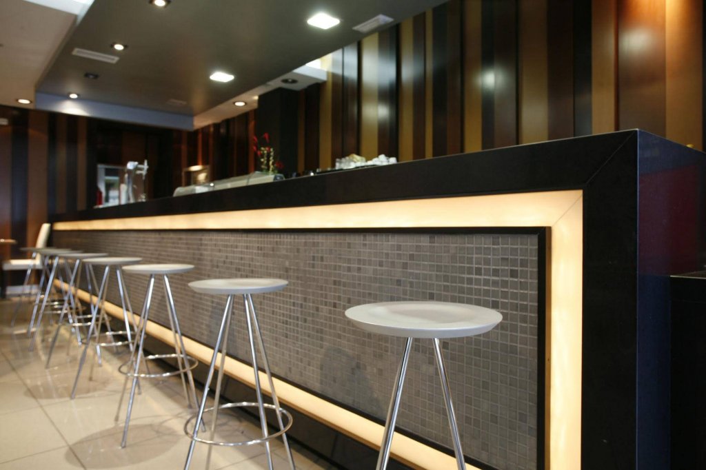 Фото Hotel Guadalmedina