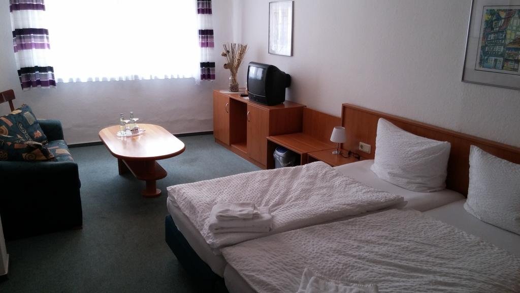 Фото Hotel Stadt Cassel