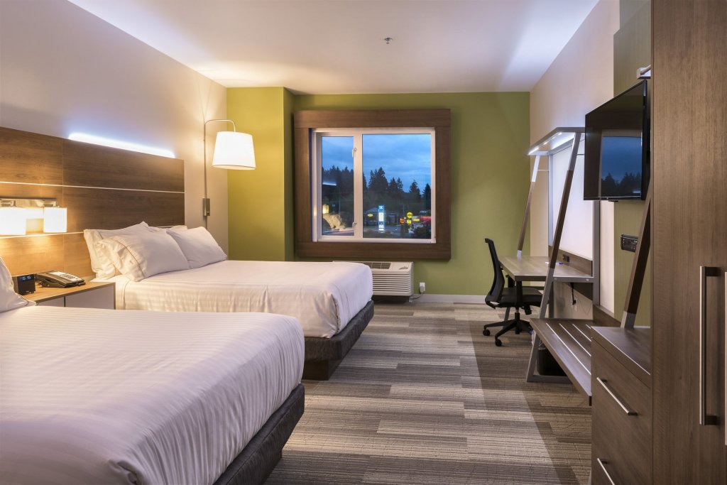 Фото Holiday Inn Express & Suites Victoria Colwood by IHG