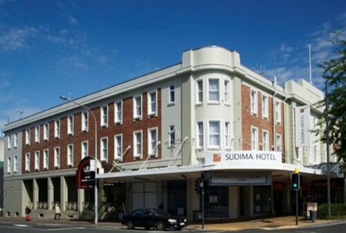 Гостиница Days Hotel & Suites Hamilton в Гамильтоне