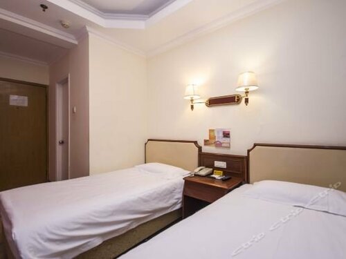 Гостиница Hejia Inn Beijing Baiyun Road в Пекине