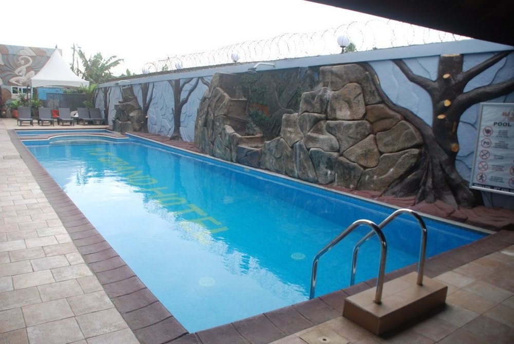 Фото MJ Grand Hotel