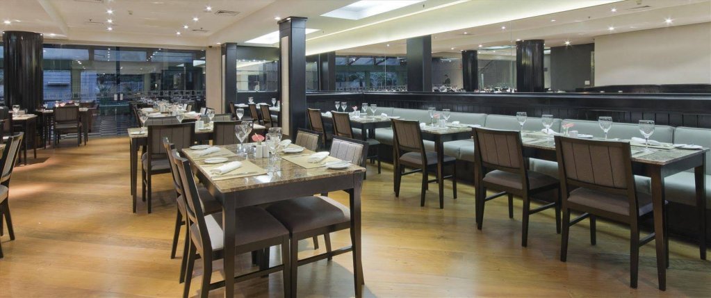 Фото Estanplaza Funchal - Faria Lima