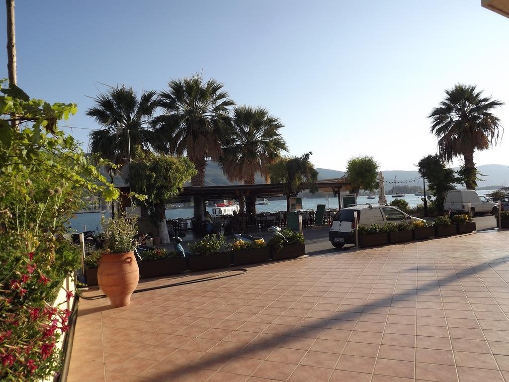 Фото Theano Hotel