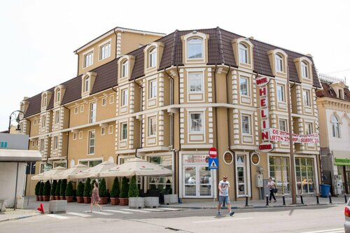 Гостиница Hotel Helin Central в Крайове