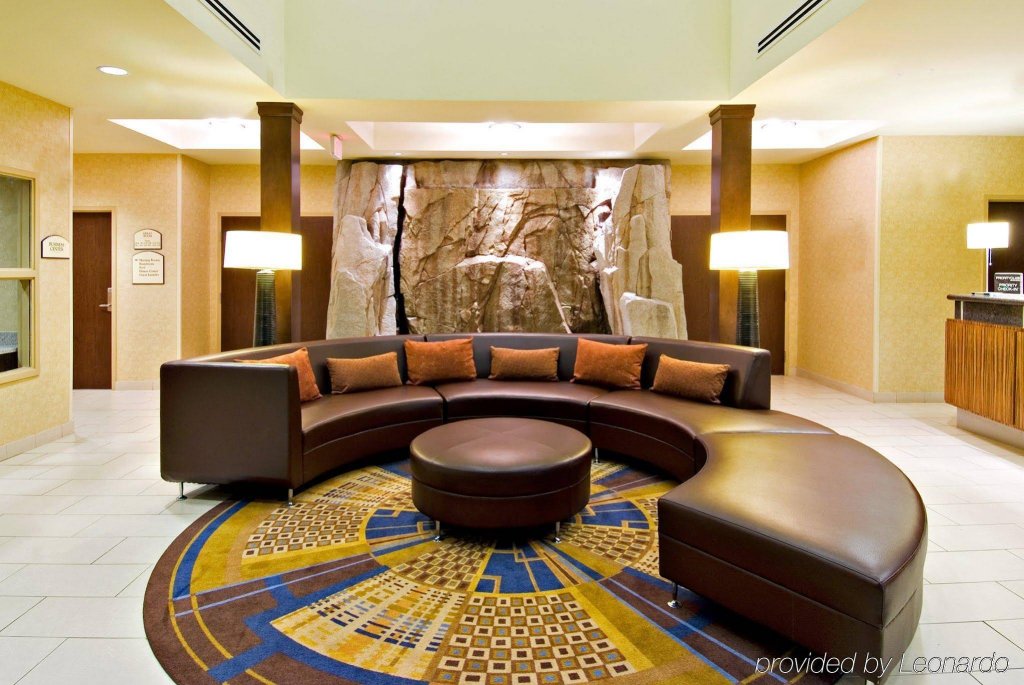 Фото Holiday Inn Express Hotel & Suites Riverport Richmond