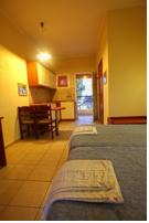 Фото Zefiros Apartments