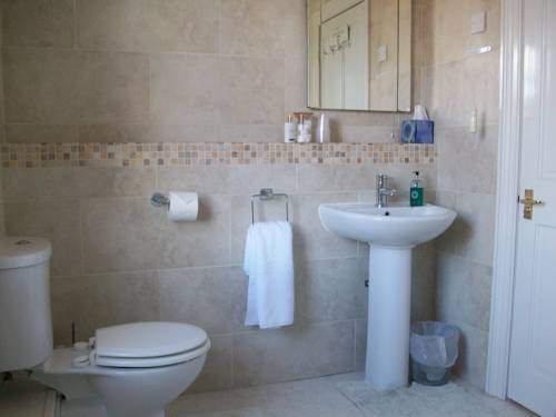 Фото Highfield Country Guest House