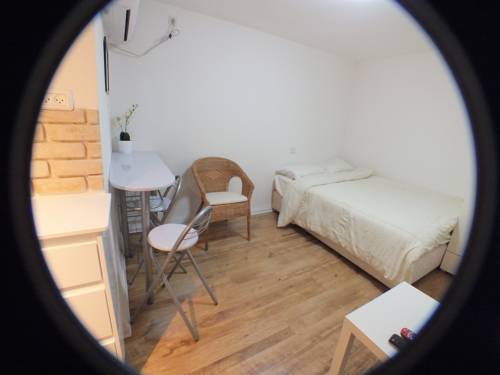 Фото Downs Corner Apartment