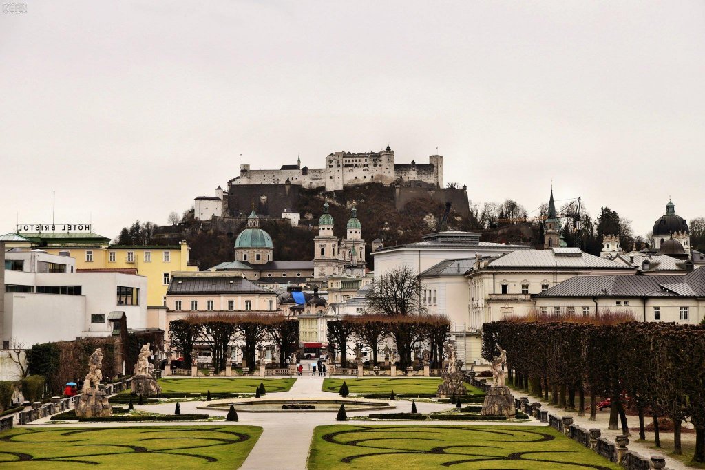 Фото Holiday Inn Salzburg City, an Ihg Hotel