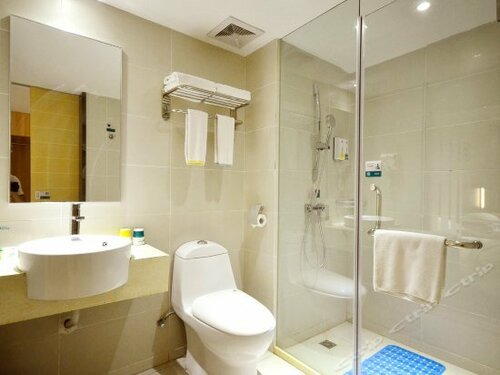 Гостиница City Confort Inn в Ухане