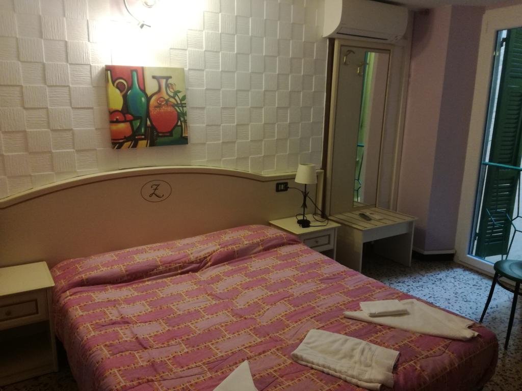 Фото Hotel La Zorza