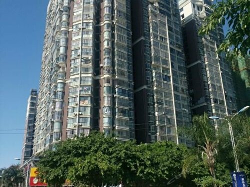 Гостиница Jindian Business Hotel в Лунъяни
