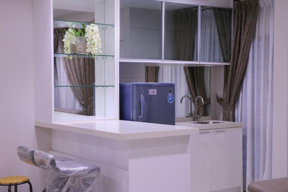 Фото Marina Travellers Suite Marina Court