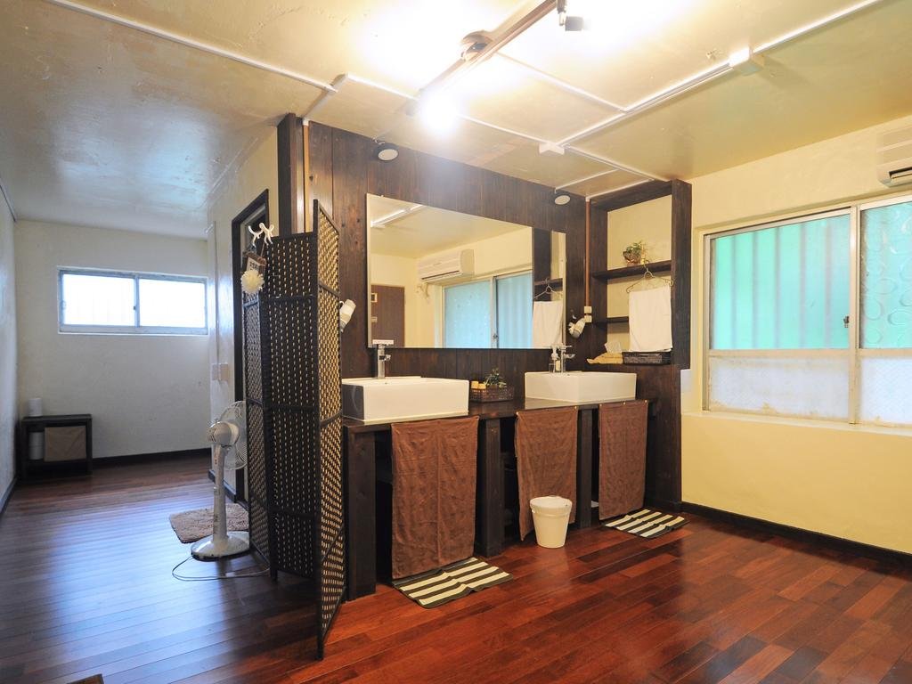 Фото Nakijin no Yado Hibiscus