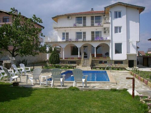 Гостиница The White House в Болгарии