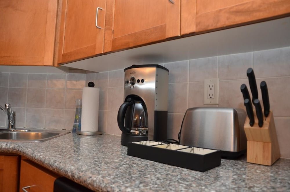 Фото Livingsuites Toronto