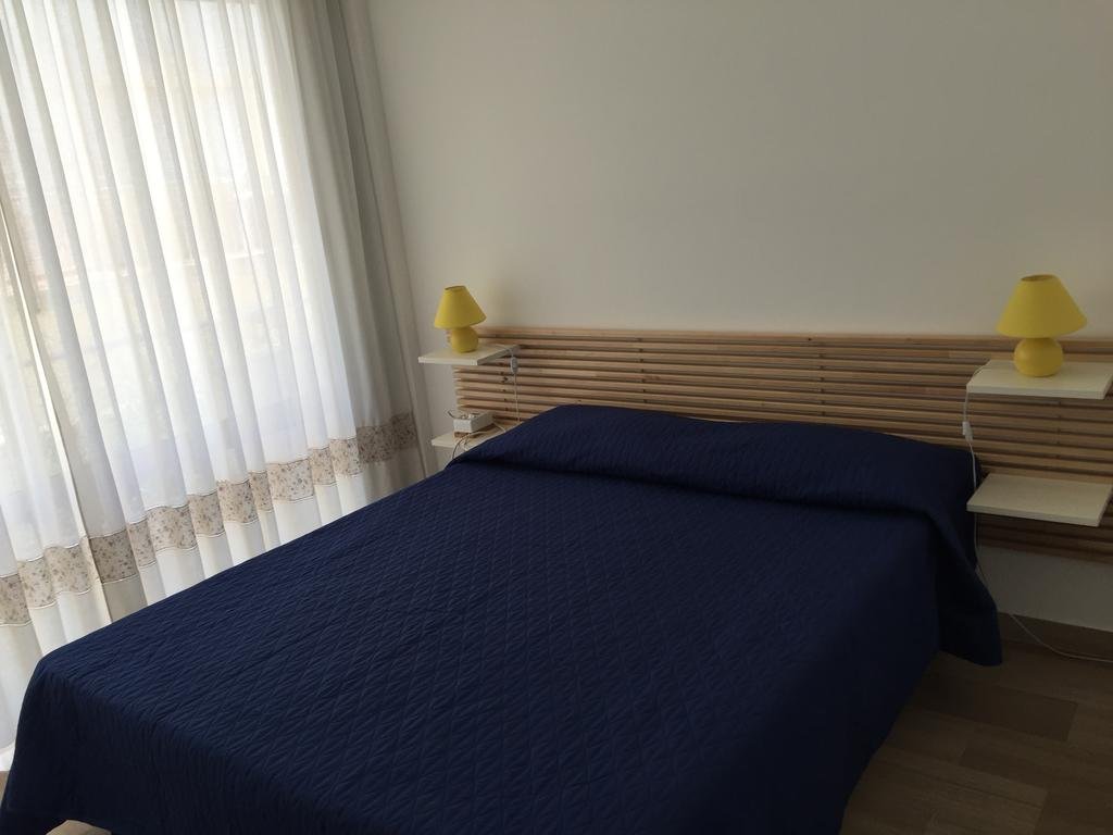 Фото La terrazza sul porto