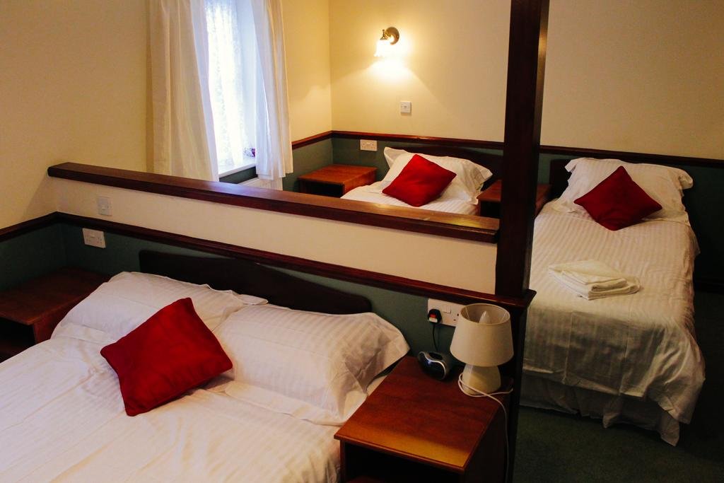 Фото The Lugger Inn