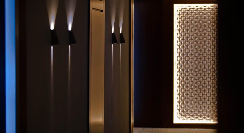 Фото Renaissance Barcelona Hotel