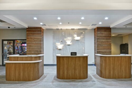 Гостиница Embassy Suites by Hilton Orlando Downtown в Орландо
