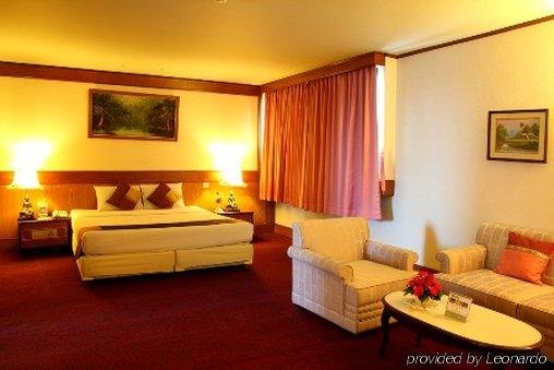 Фото Grande Ville Hotel Bangkok