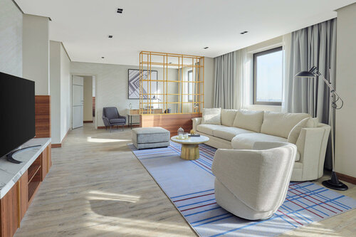 Гостиница Crowne Plaza Riyadh Palace в Эр-Рияде