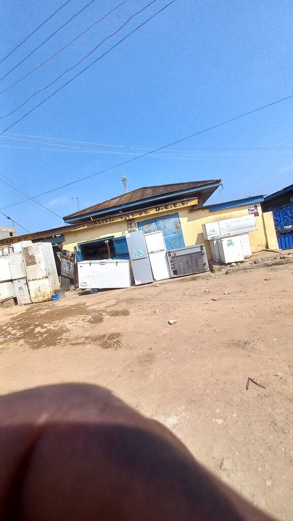 Automobile air conditioning Try Us D. E. E. S, Accra, photo