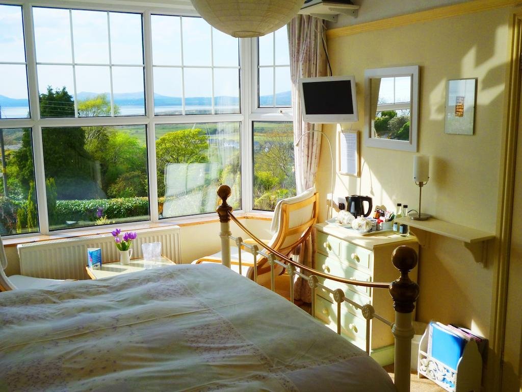 Фото Maelgwyn House