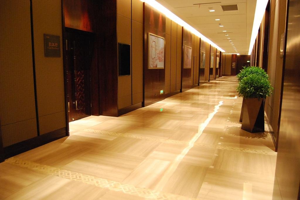 Фото Wuhan Conference Center