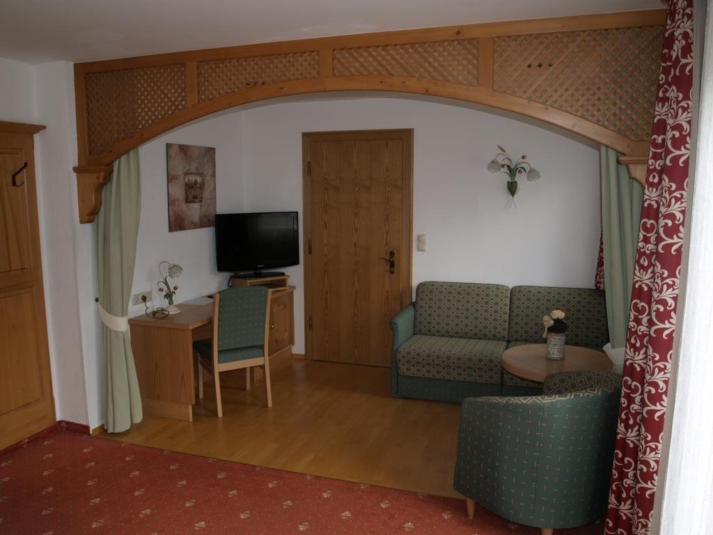 Фото Alpenhotel Ferienhof