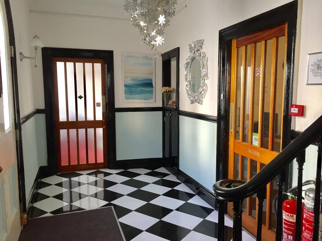 Фото Trinity Guest House