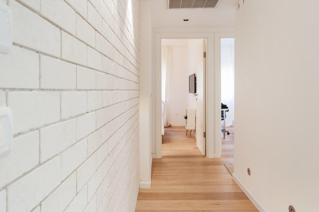 Фото Sea N'Rent - 14 Hirschenberg Tel Aviv