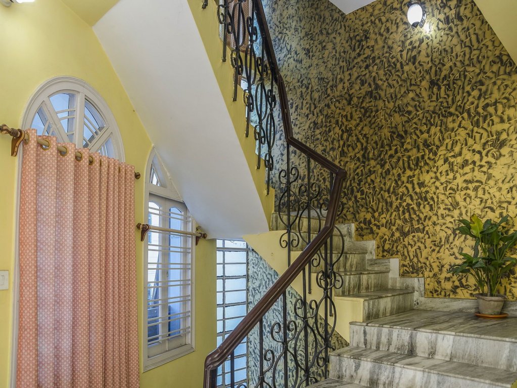 Фото Oyo 1857 Salt Lake Sector 2