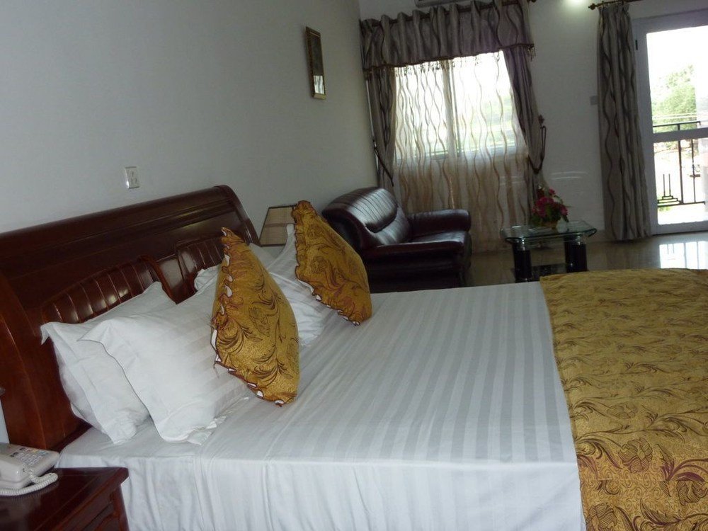 Фото MJ Grand Hotel