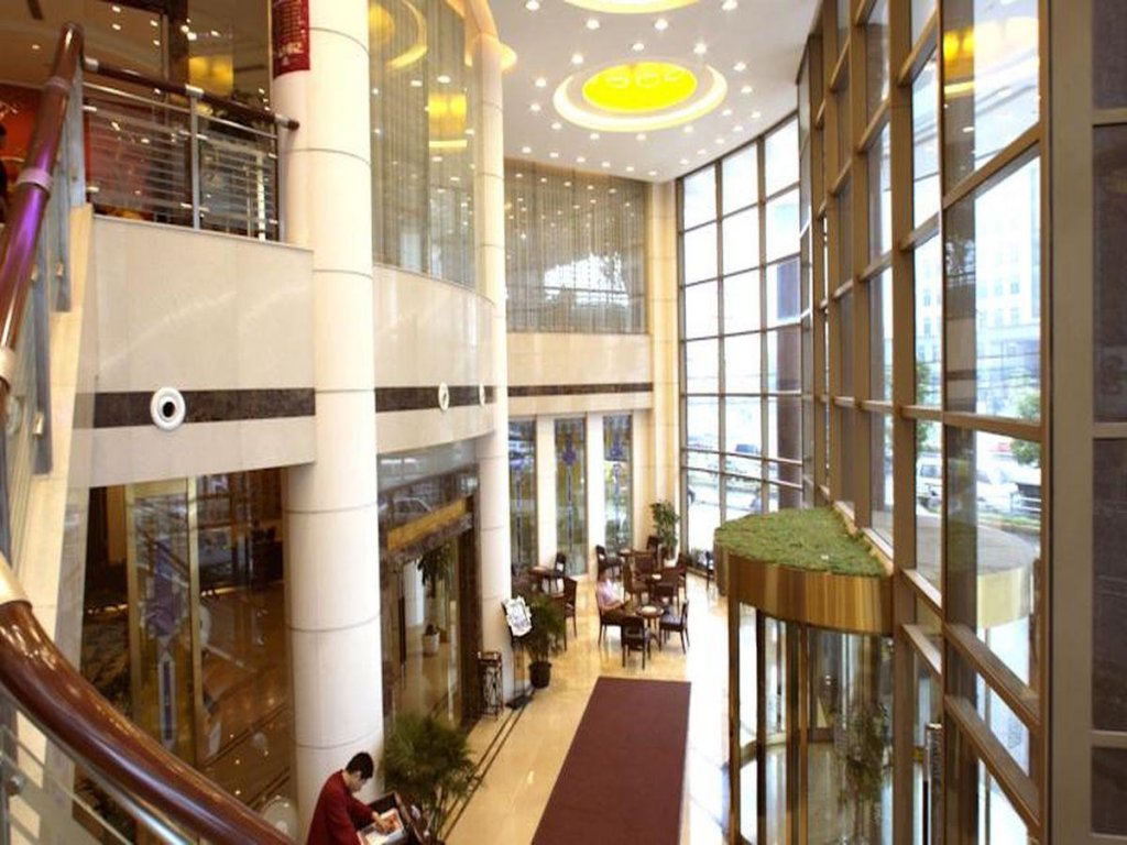 Фото Yashidu Suites Hotel