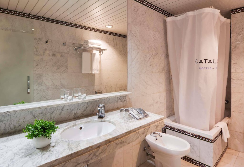 Фото Catalonia Hispalis