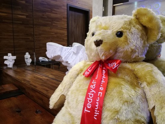 Фото Golden Hot Spring Hotel