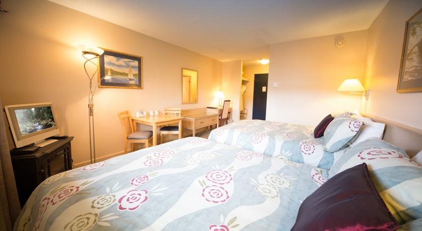 Фото Sidney Waterfront Inn