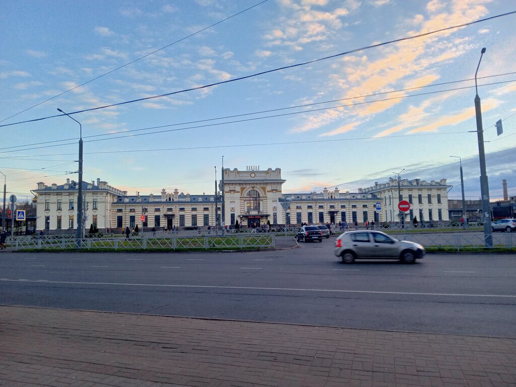 Railway station Zheleznodorozhny vokzal Rybinsk, Rybinsk, photo