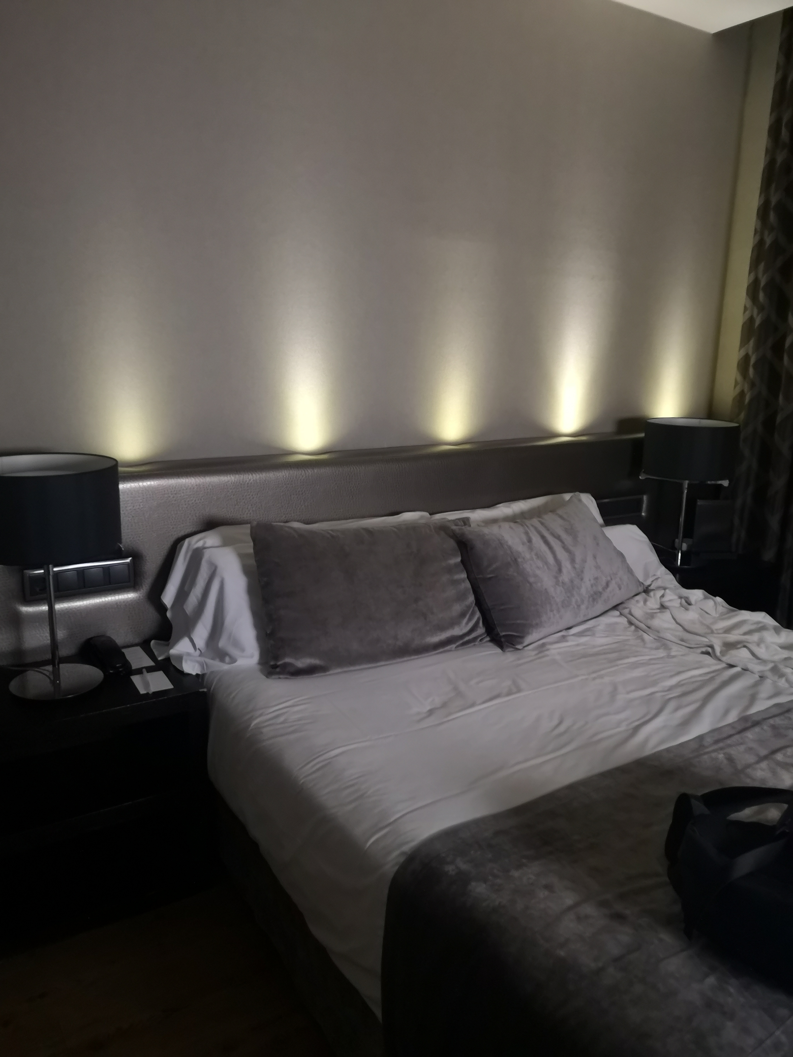 Фото Отель Catalonia Portal de l’Ángel